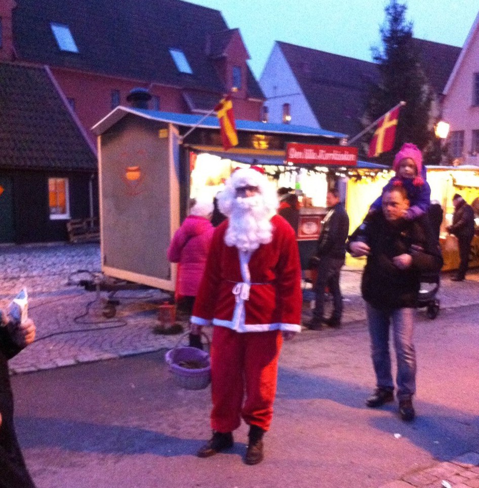 LIONS CLUB STAFFANSTORP BJUDER PÅ JULGRÖT.